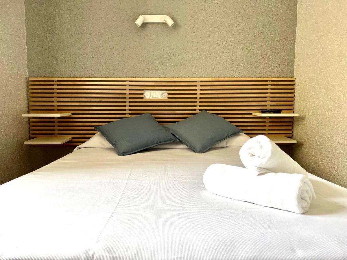 Hotel Acebo Plaza Mayor Jaca Exterior foto